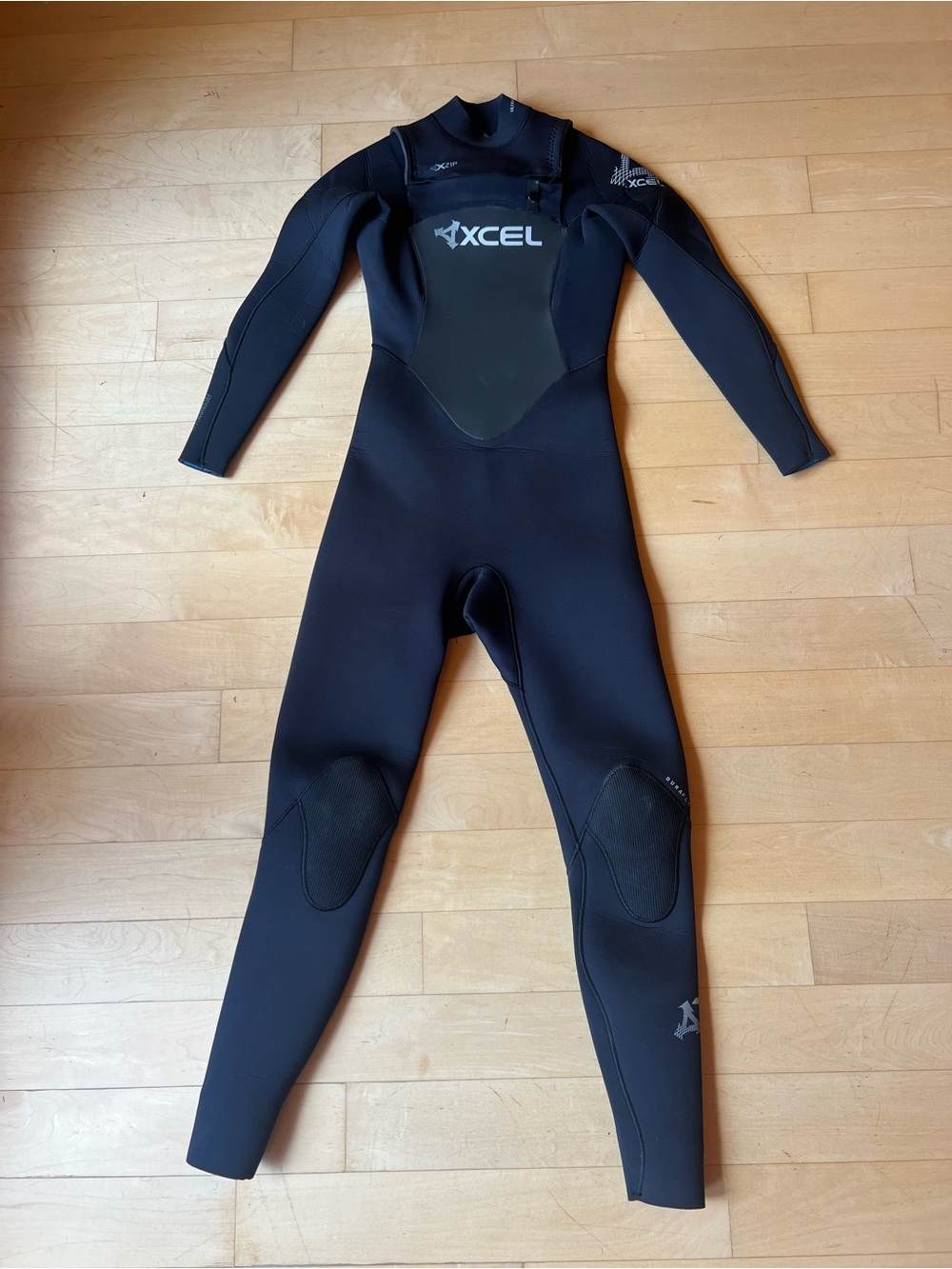 Women’s Xcel Infiniti Wetsuit 4/3mm - Size 4